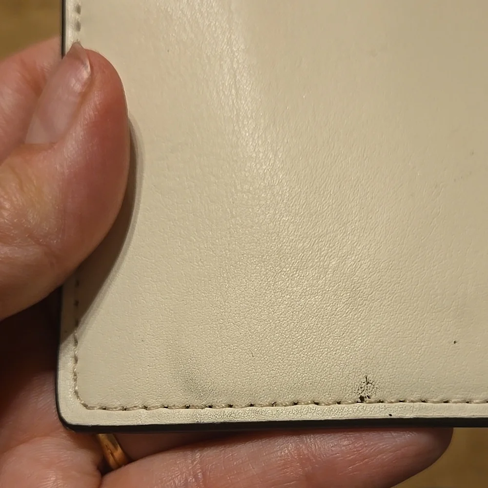 Coach crossbody signature
